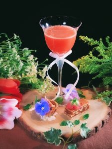 ハンス・クリスチャン・アンデルセン 『Thumbelina〜親指姫〜』